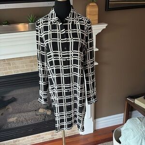 Diane Von Furstenberg 100% silk Geometric Dress size 6